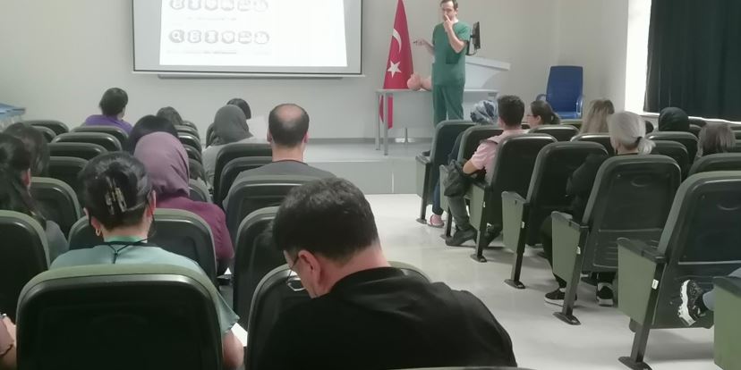 91251_wuciwug_3740799a_saglik-personel.jpeg