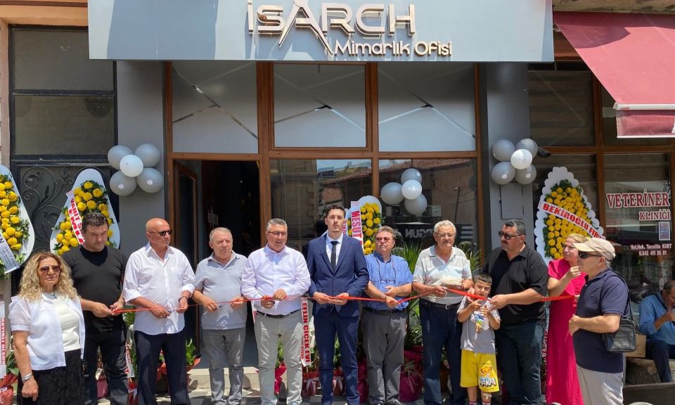 İsarch Mimarlık Ofisi Ayvacık’ta hizmete açıldı